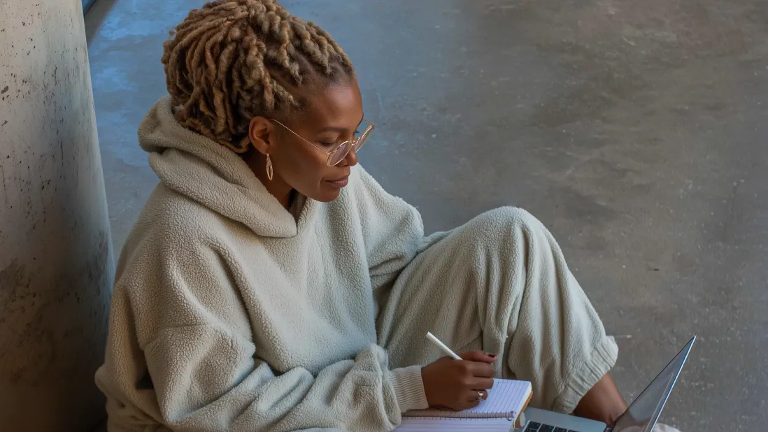 Journaling Ideas for Beginners: Tips, Prompts, and Daily Practices